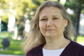 Amy Hennig