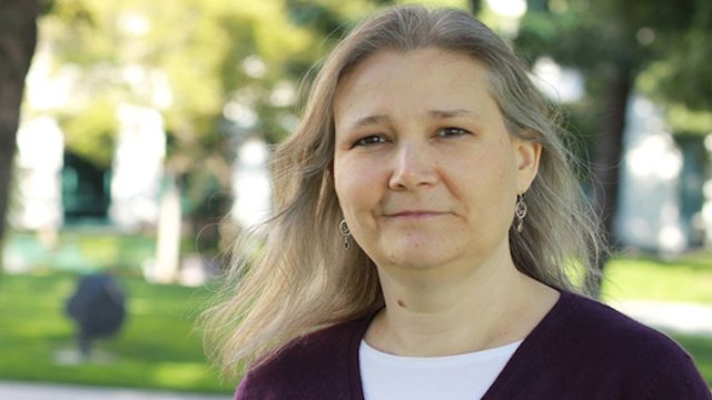 Amy Hennig