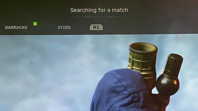 Modern Warfare Searching for a match