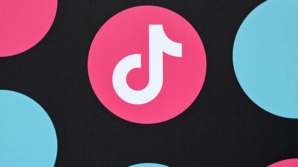 TikTok Add Favorites and find them in profile