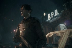 Resident Evil 2 Remake: Leon stood in the rain outside RPD.